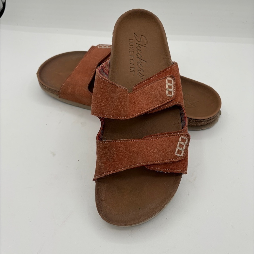 Sketchers Coral Suede Slip on Sandals Size 9